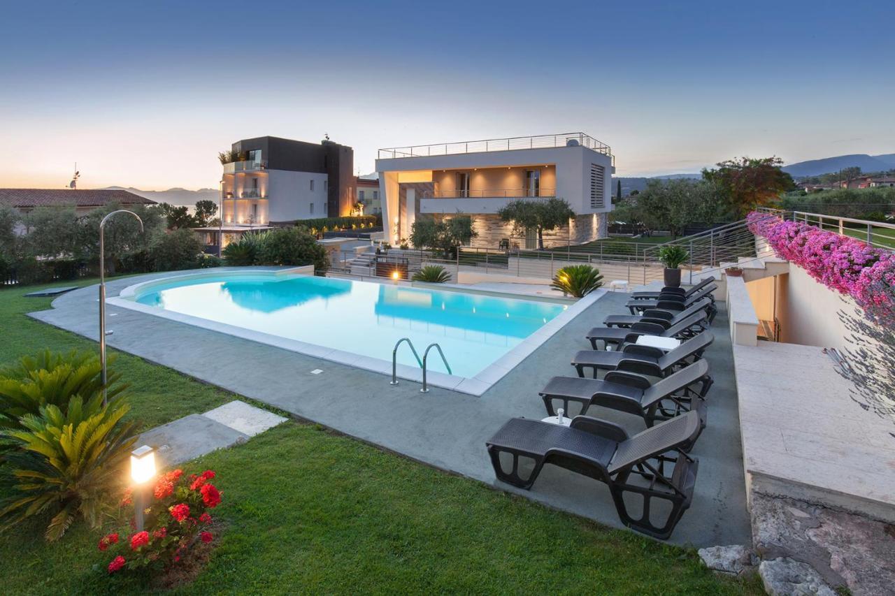 Villa Aurora-Holiday Home Apt3 Bardolino Luaran gambar